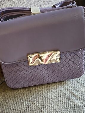 Woven Mauve Crossbody Bag with Gold Accent